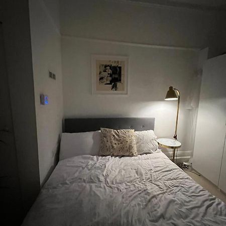 Gorgeous 1 Bed Flat Near Richmond Bridge. Apartment Luaran gambar