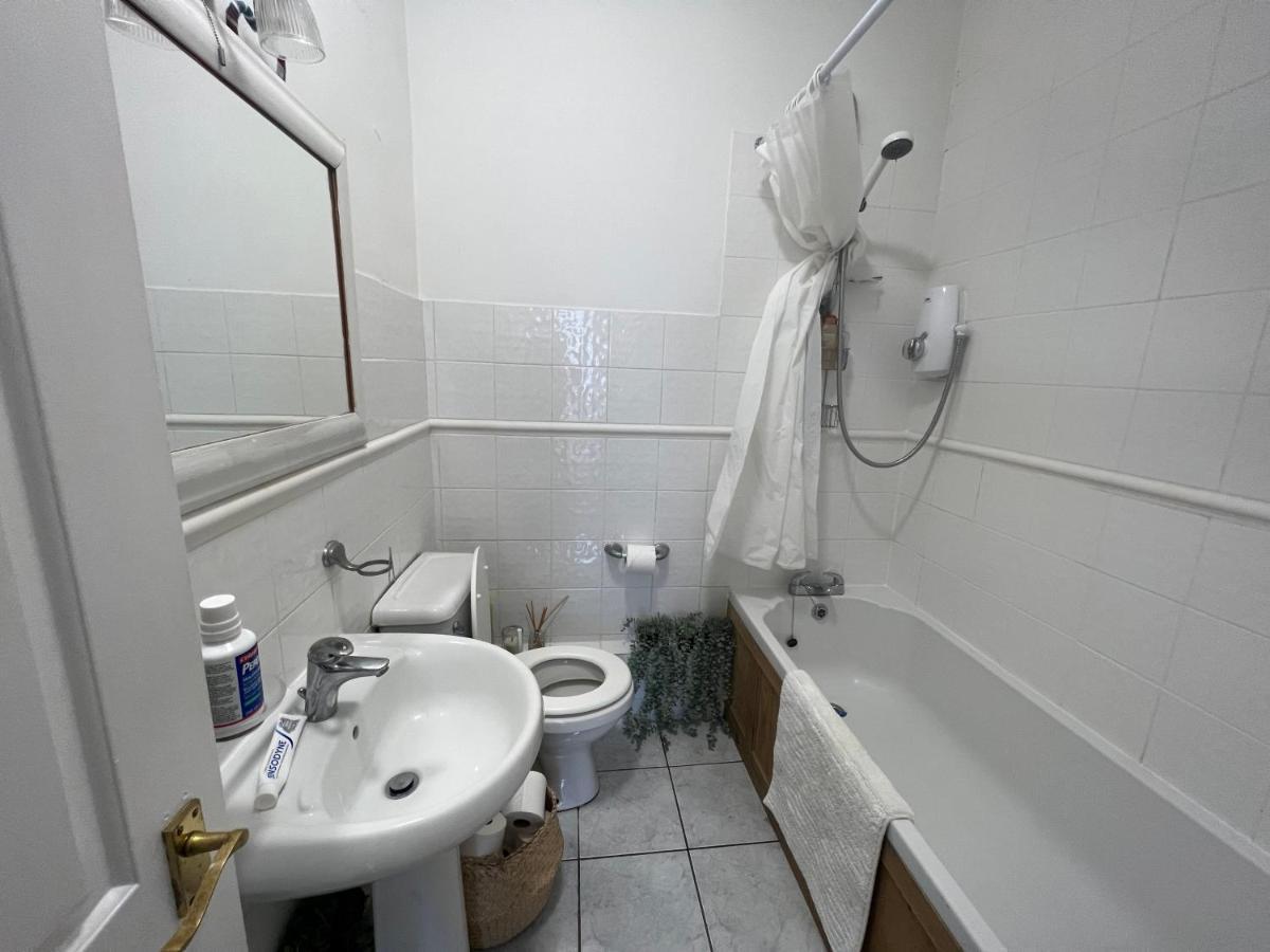 Gorgeous 1 Bed Flat Near Richmond Bridge. Apartment Luaran gambar